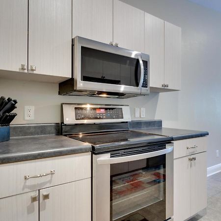 Dog-Friendly Pensacola Duplex About 7 Mi To Downtown Appartement Buitenkant foto