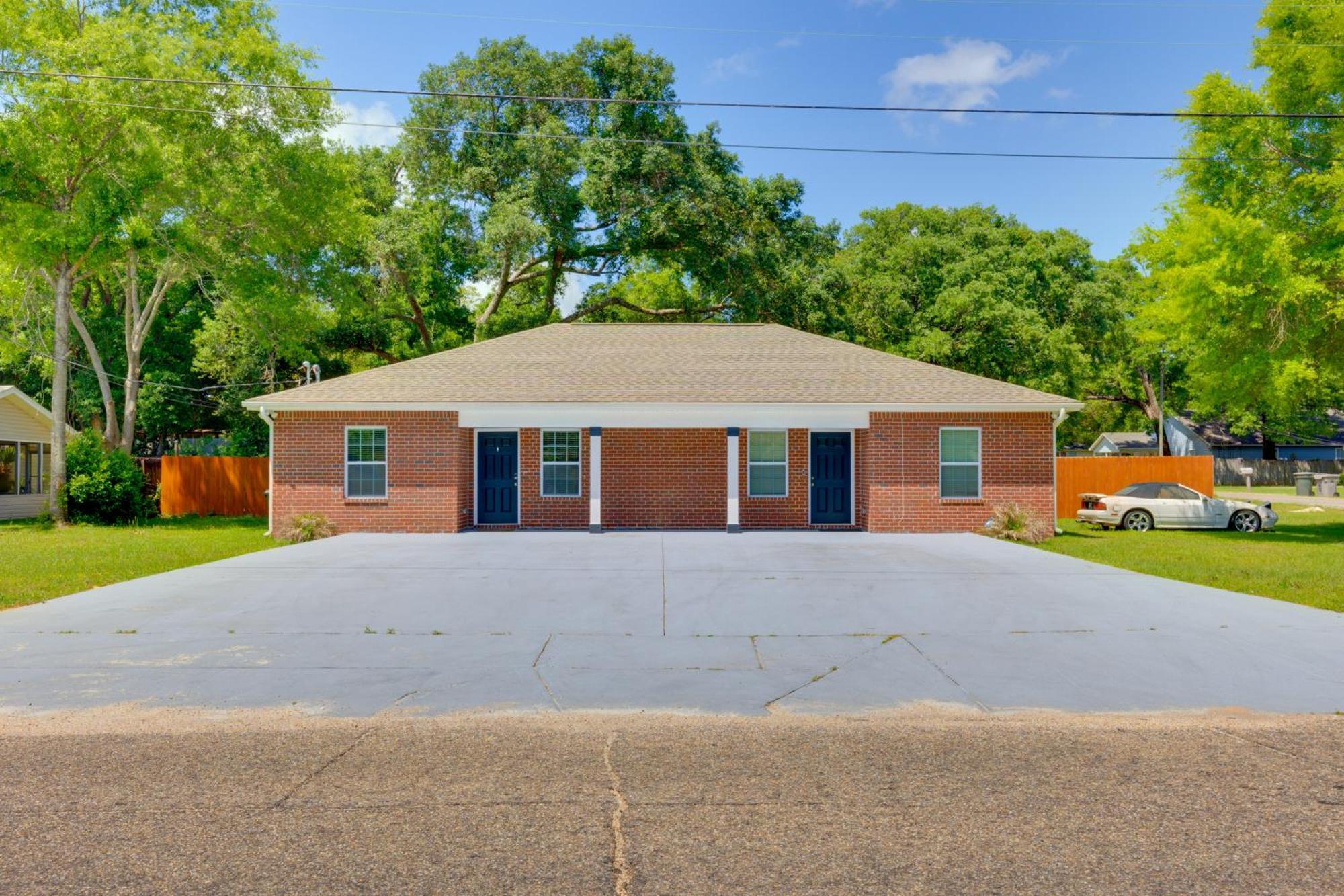 Dog-Friendly Pensacola Duplex About 7 Mi To Downtown Appartement Buitenkant foto