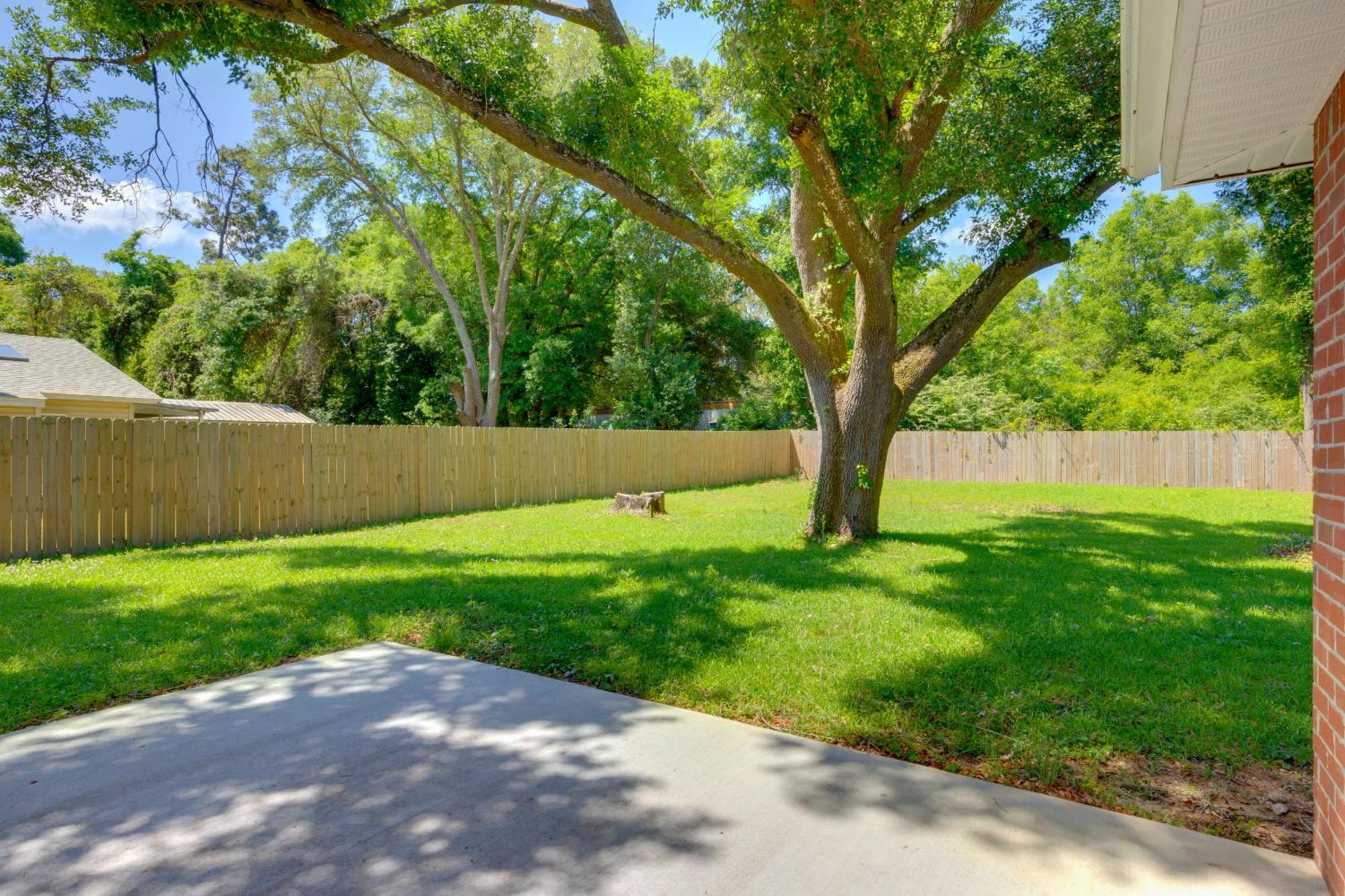 Dog-Friendly Pensacola Duplex About 7 Mi To Downtown Appartement Buitenkant foto
